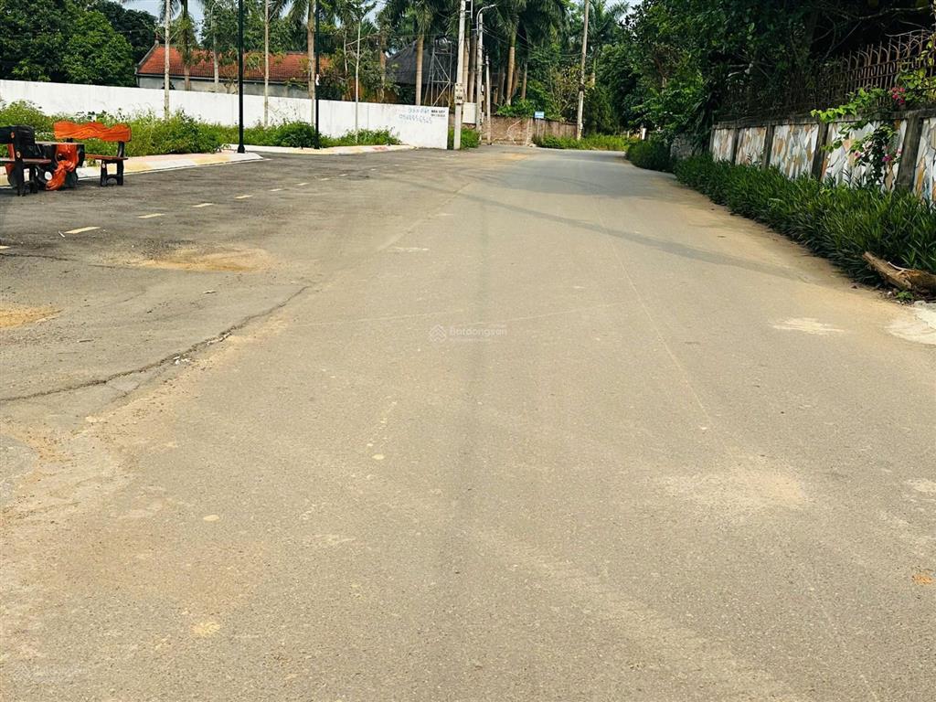 Đất đẹp đoài phương hà nội  trục chính kinh doanh ô tô tránh