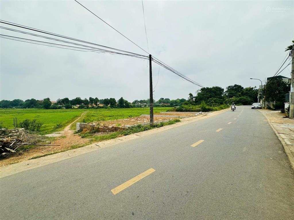 Lô góc, trục chính kd tốt 100m2 chỉ hơn 3 tỷ