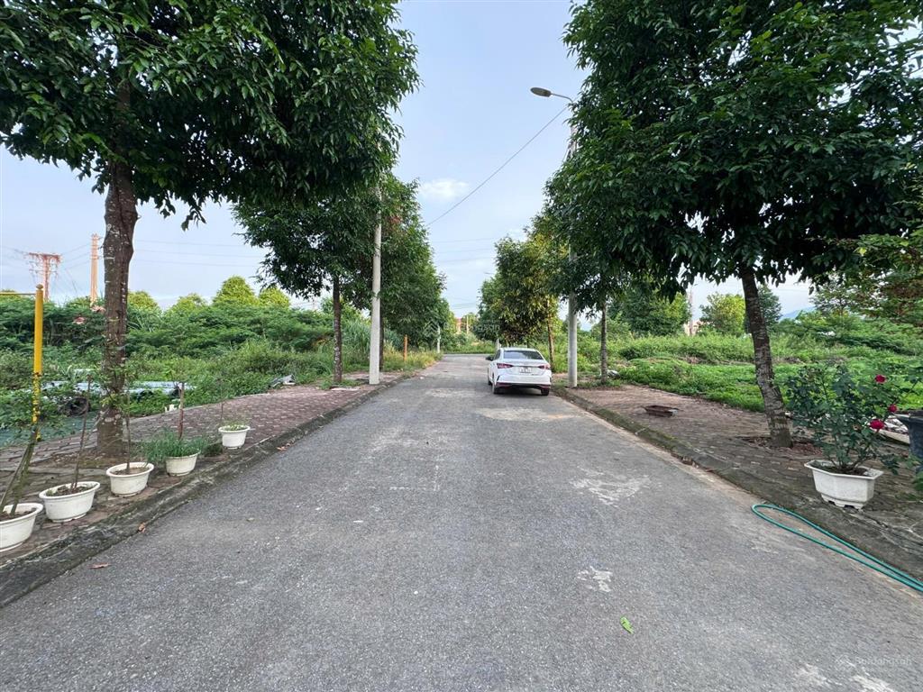 100m² full đất ở tđc đhqg loanh quanh 5 tỷ