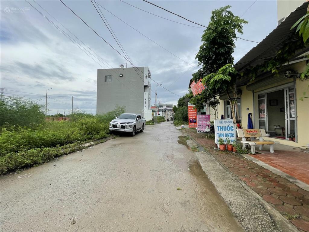 65m2 đất đấu giá x2 la tinh cách 1 dãy ra view hồ điều hoà  0936 191 ***