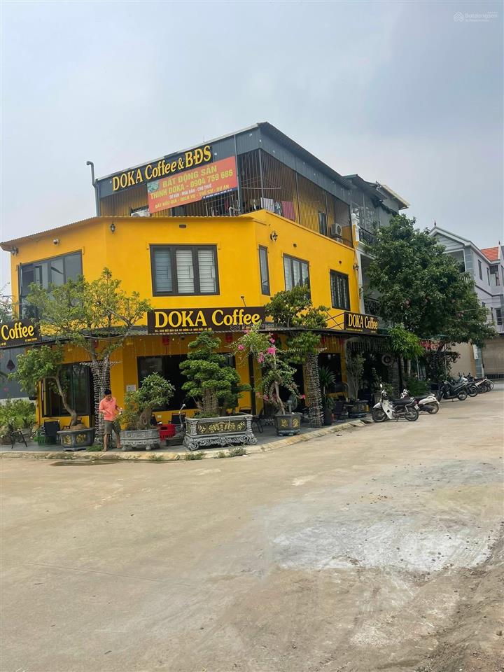 Đất đấu giá x3 đông la trục đường 18m. đối diện là trường cấp 1 đông la