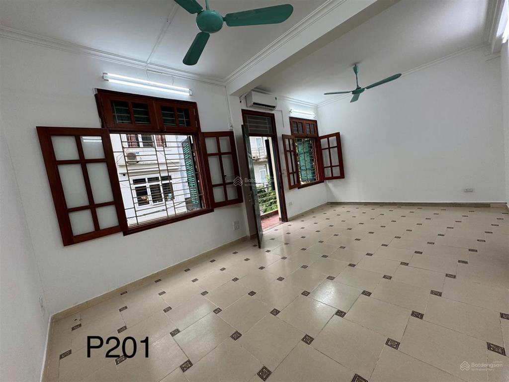 Cho thuê văn phòng đẹp tại nguyễn bá khoản, cầu giấy, 6 triệu vnd, 23 m2