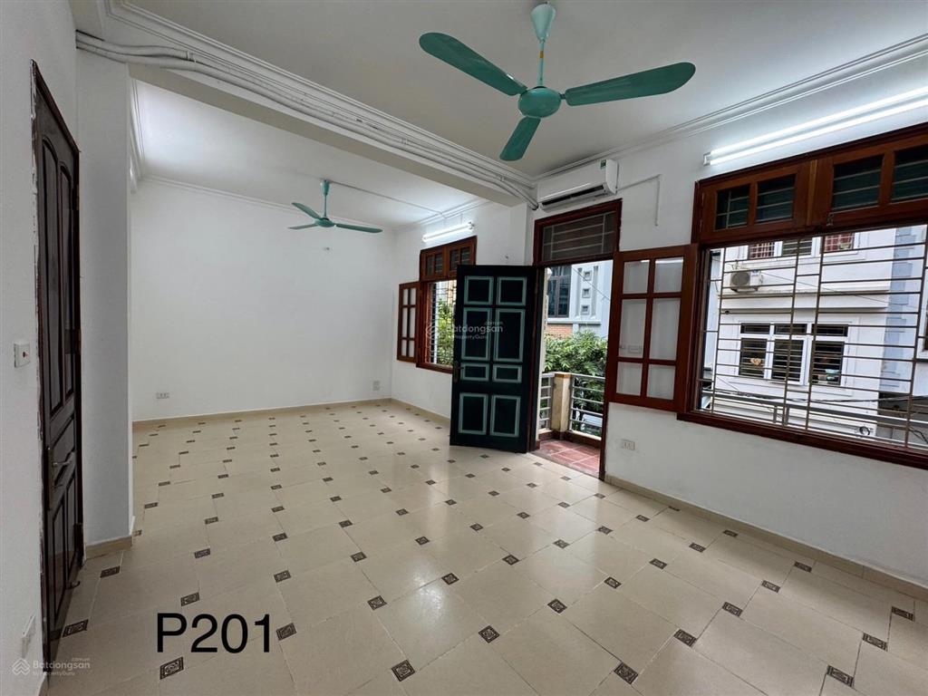 Cho thuê văn phòng đẹp tại nguyễn bá khoản, cầu giấy, 6 triệu vnd, 23 m2
