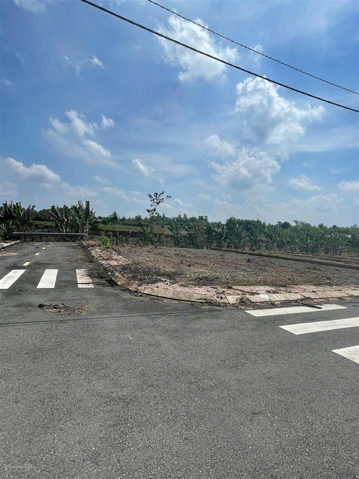 Bán đất siêu ngộp 769 full thổ cư 2 mặt tiền đường
