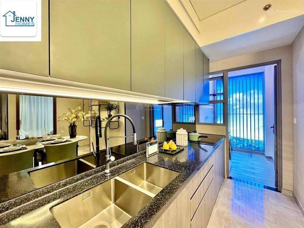 Bán căn hộ 2pn, 2wc, 76m2 giá 5,8 tỷ full nội thất, sunrise city view, giá tốt, 0932 744 ***