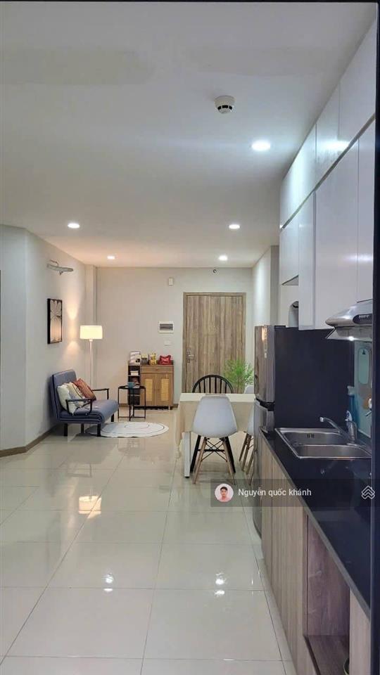 Chính chủ chuyển sài gòn nên cần bán căn 58m 2pn 2vs căn góc toà k siêu thoáng mát full đồ