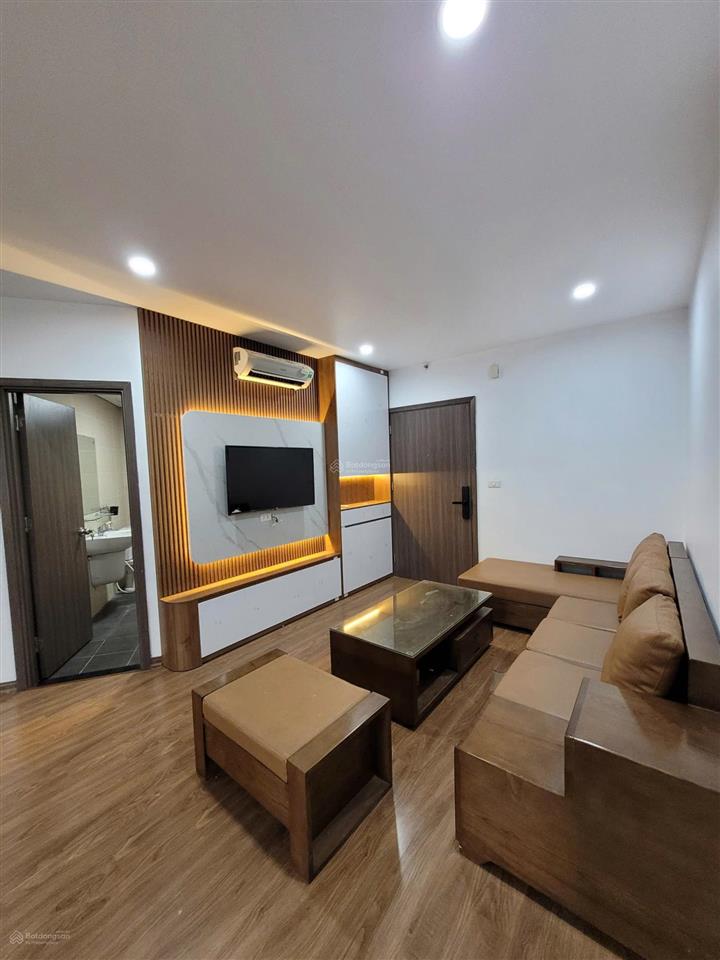 Bán căn giá rẻ 70m 2n2vs xuân mai complex ban công rộng cho khách co nhu cầu