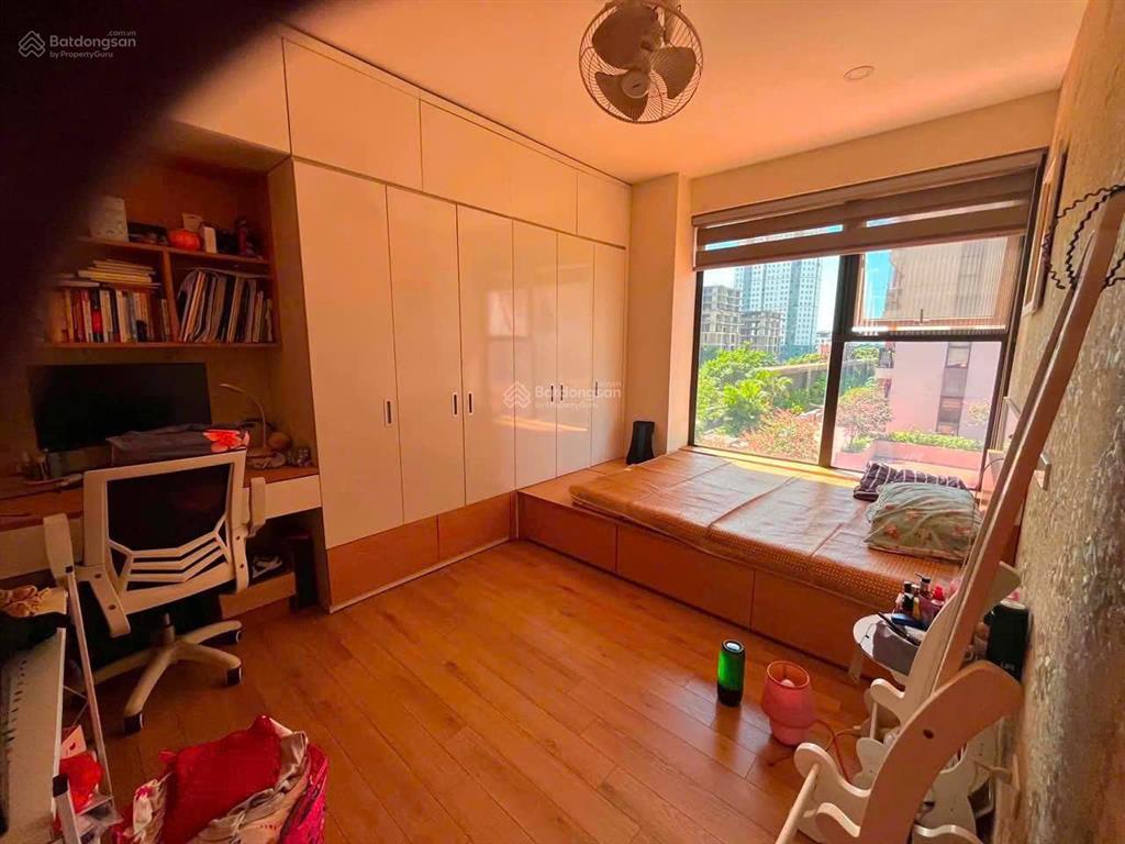 Chính chủ bán căn 93m căn góc 3 ngủ the k park văn phú giá gấp thương lượng mạnh