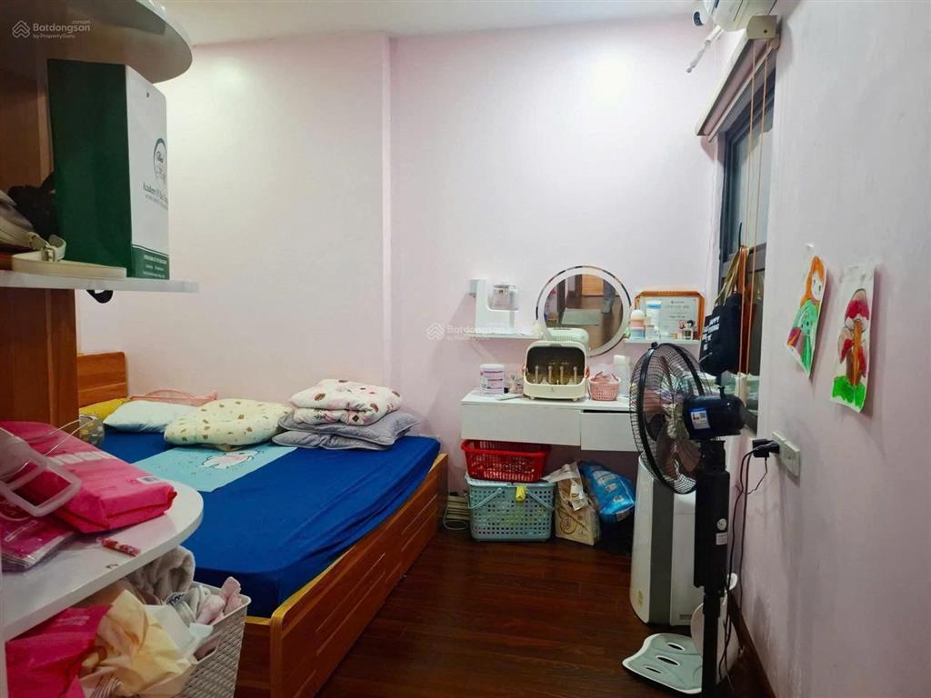 Cần bán gấp căn hộ 65m  2pn  2vs  xuân mai complex, hà đông