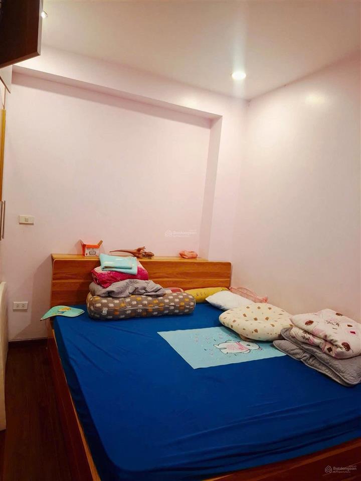 Cần bán gấp căn hộ 65m  2pn  2vs  xuân mai complex, hà đông