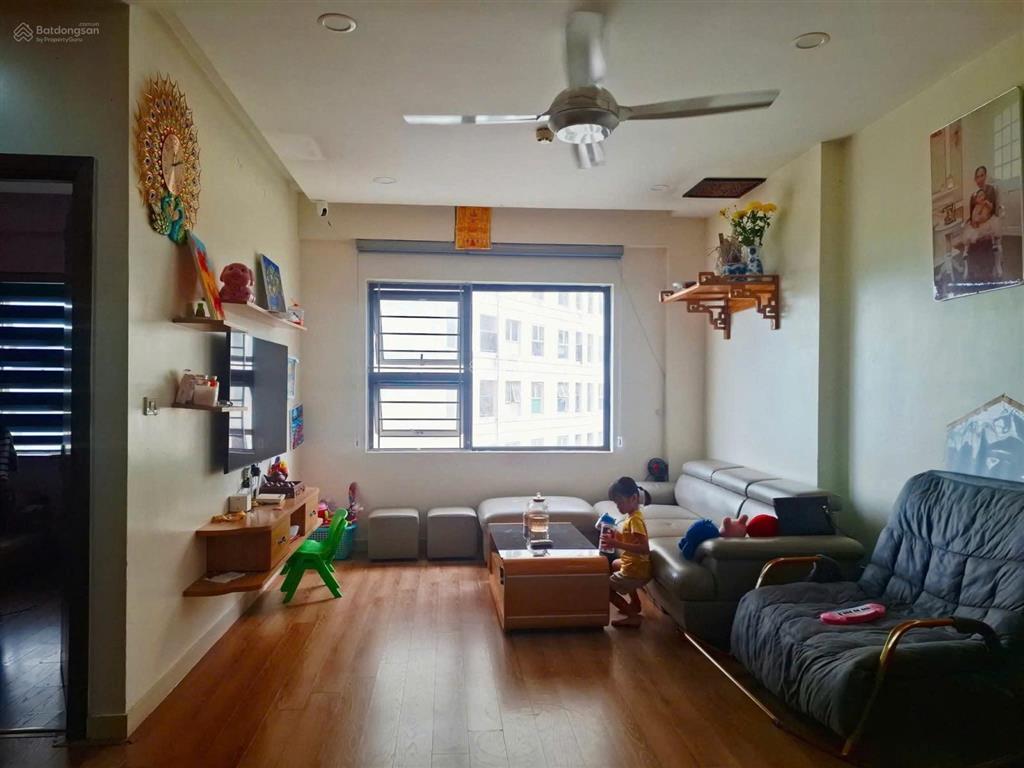 Cần bán gấp căn hộ 65m  2pn  2vs  xuân mai complex, hà đông