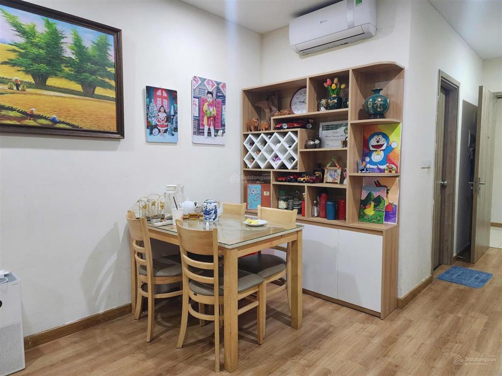 Gia đình cần đổi sang căn lớn nên để lại căn hộ 62m² 2pn 2vs full đồ
