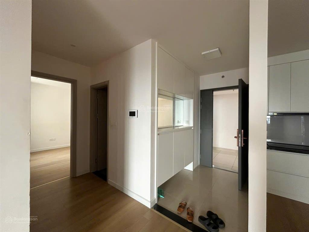 Bán gấp 5,3 tỷ  68m² 2n 2vs la casta văn phú còn thương lượng sâu