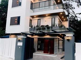 Cho thuê mt biệt thự mini 39b trần quý khoách, p. tân định, quận 1 thông ra khu bàn cờ đặng dung