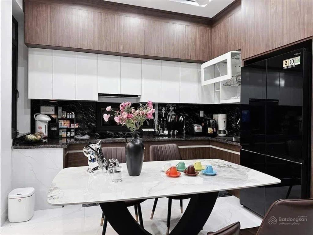 Cho thuê mt biệt thự mini 39b trần quý khoách, p. tân định, quận 1 thông ra khu bàn cờ đặng dung