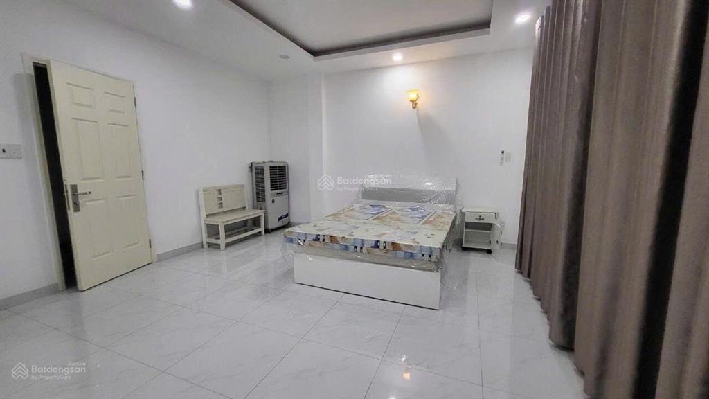 Cho thuê nhà hxh 108/6d trần quang diệu, phường 14, quận 3 thông ra lê văn sỹ huỳnh văn bánh.