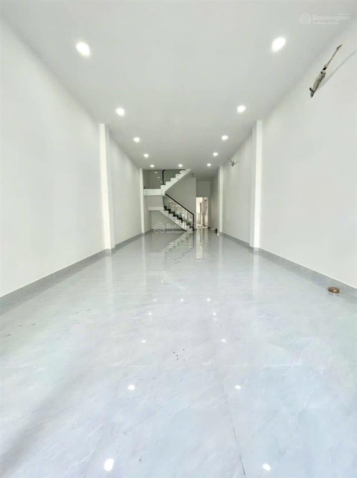 Cần cho thuê nhà mt 49c phan đăng lưu p.7 q.phú nhuận ngay khúc công viên phú nhuận