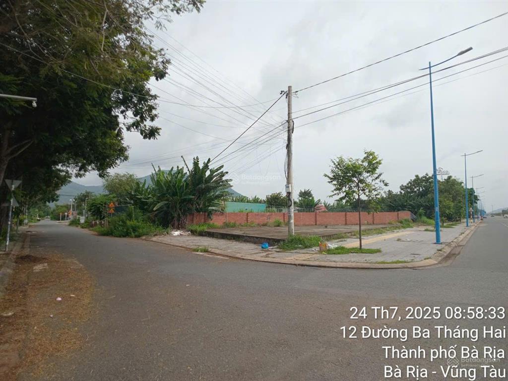 Bán đất 2 mặt tiền đường lớn (ngang 46m đường 3/2  25m đường mai chí thọ  phước hưng bà rịa)