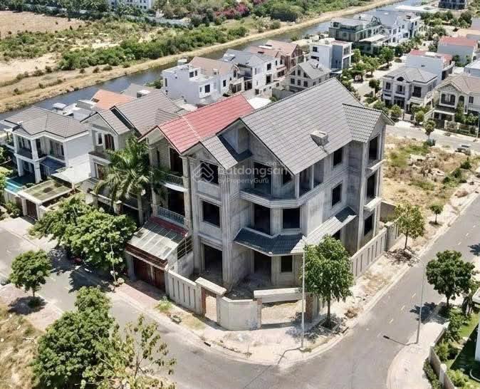 Biệt thự góc phước sơn 2 mặt tiền 160m sổ mới 2025 15 tỷ