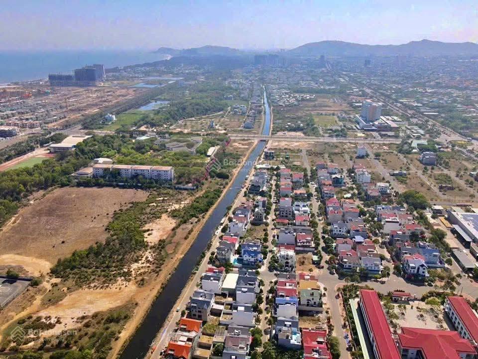 Biệt thự góc phước sơn 2 mặt tiền 160m sổ mới 2025 15 tỷ