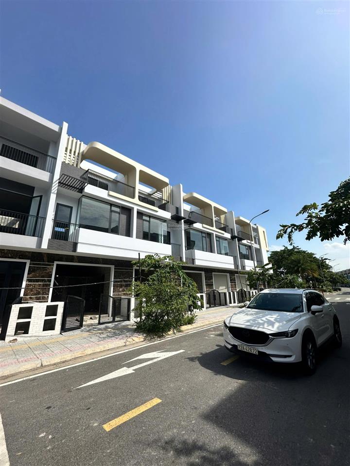 Bán đất biệt thự the light city p12 vũng tàu, 325m2 giá 14 tỷ bao thuế phí