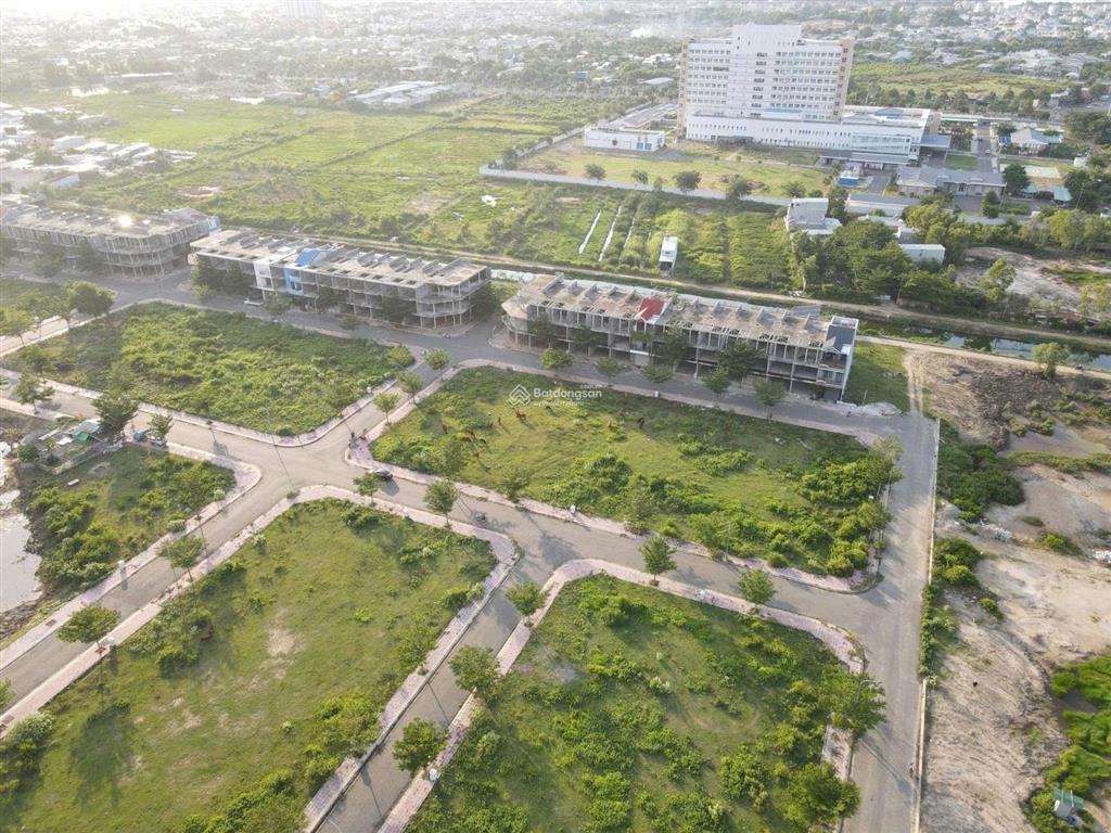 Bán đất biệt thự sát biển khu hàng điều vũng tàu 247m2