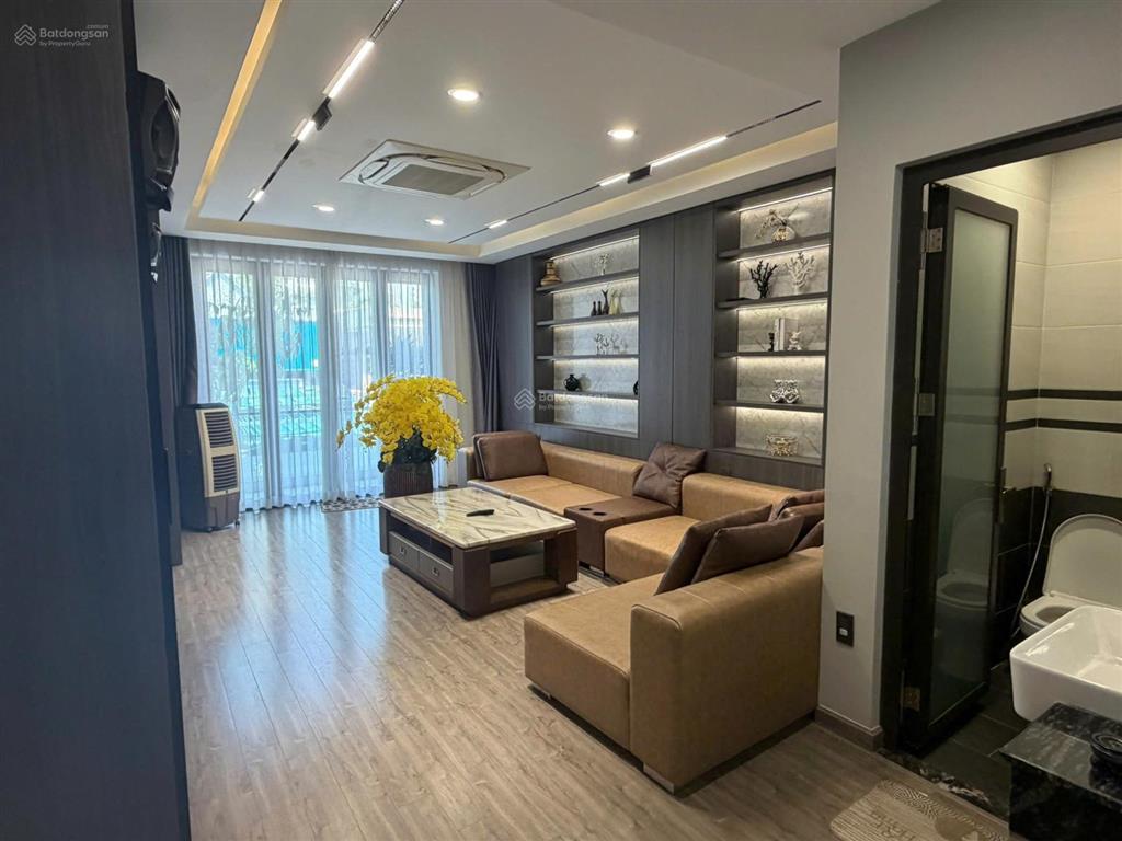 Nhà 2 mặt tiền sổ hoàn công full nội thất đẹp giá 16 tỷ