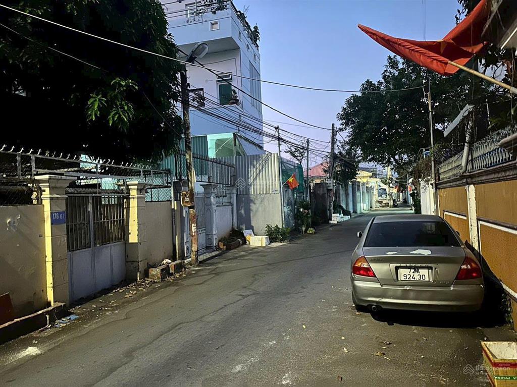 Nhà góc 2 mặt hẻm ô tô trương công định, 125m, ngang 6m, giá 8,5 tỷ