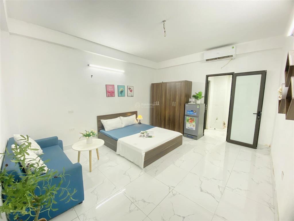 Căn 1 ngủ 1 bếp full đồ vũ trọng phụng ô tô đỗ cổng chỉ 5tr