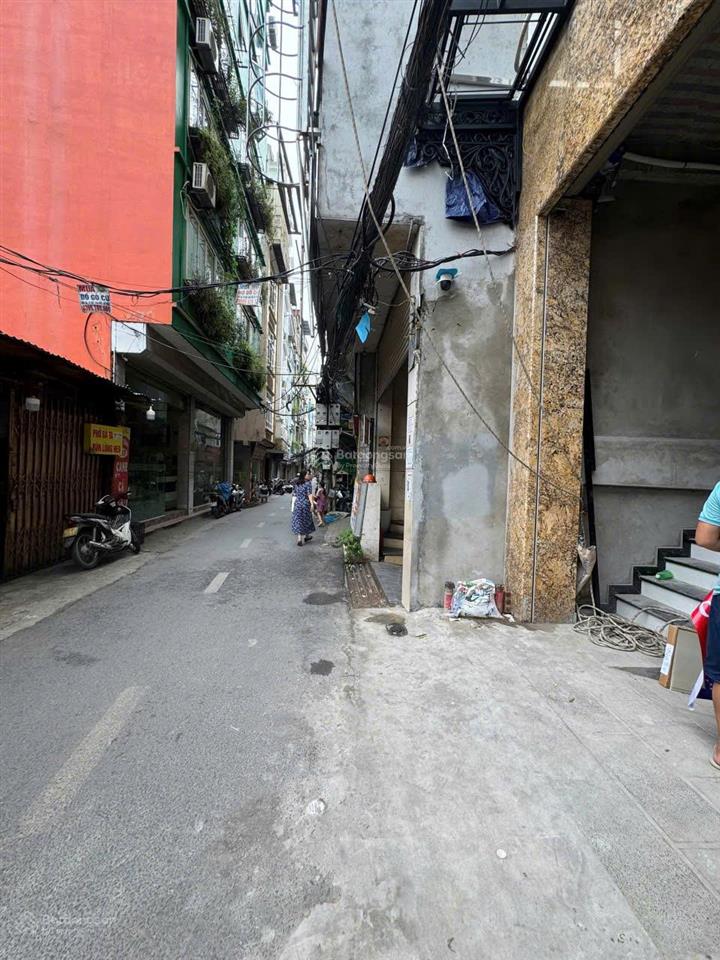 Cho thuê cửa hàng mặt phố đê la thành 85m2 giá 21 triệu