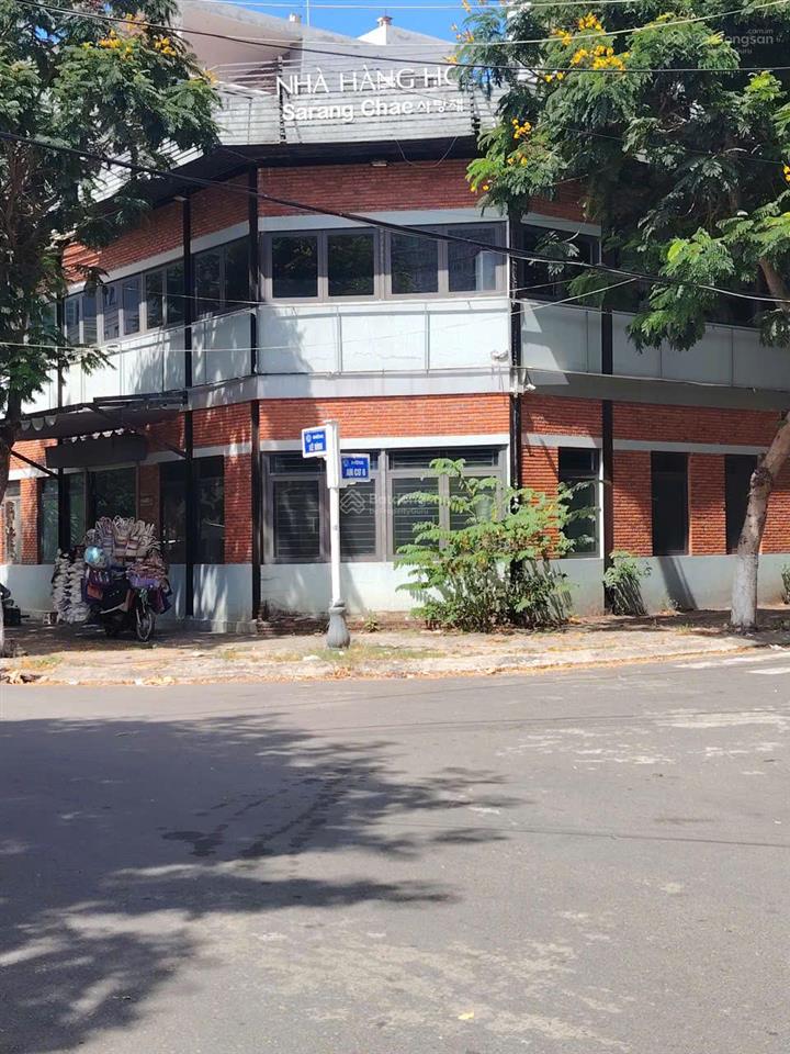 Cần chuyển nhượng quán ăn 2 tầng