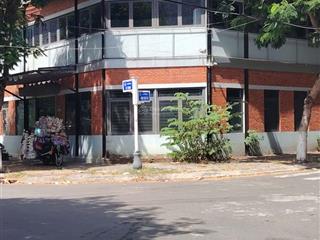 Cần chuyển nhượng quán ăn 2 tầng