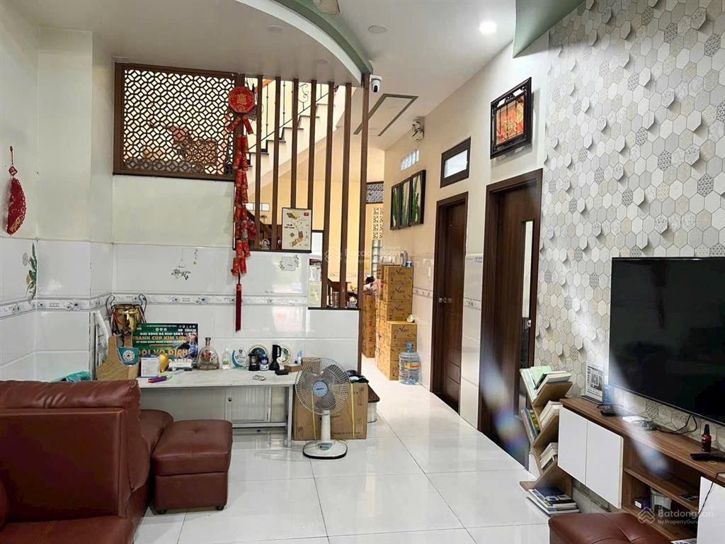 Bán nhà kdc hiệp thành 3 đường số 3 đối diện công viên & trường petrus ký diện tích 7x20
