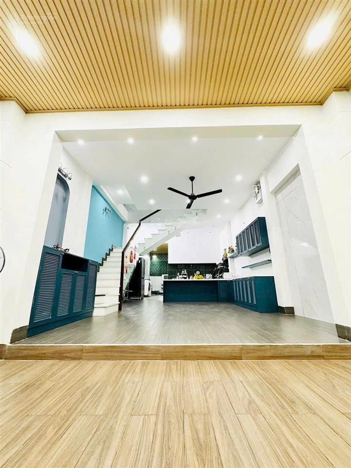 Cần tiền bán gấp hạ 500 triệu
có ngay mặt tiền kinh doanh em mới hoàn thiện xong . đường kinh doan