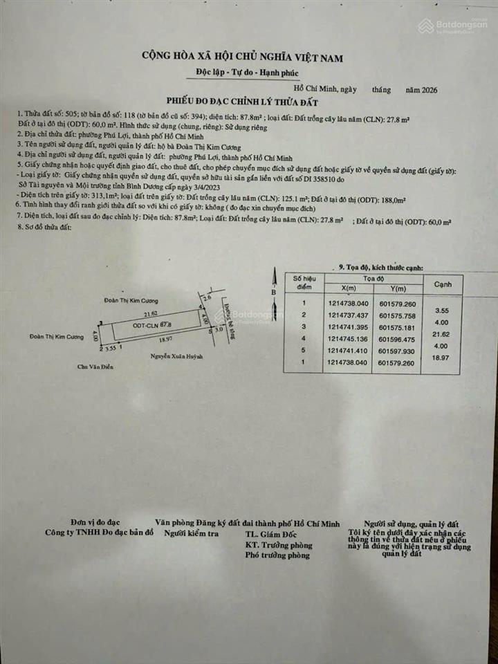  bán đất đối diện cổng chợ phú hoà
cách chợ đúng 20m. bước mấy bước chân là ra đến chợ