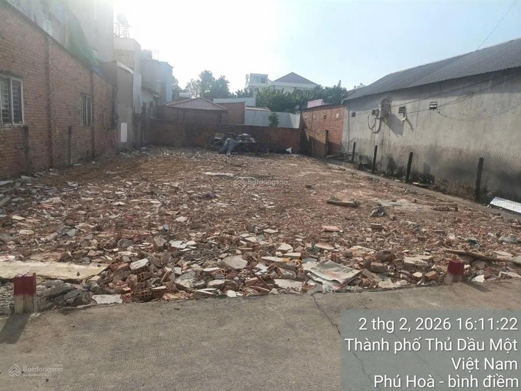 Đất phú hòa cách chợ 20 bước chân ngay trường mầm non gần trường cấp 1, 2 phú hoà