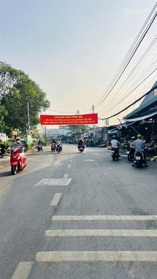 Đất phú hòa cách chợ 20 bước chân ngay trường mầm non gần trường cấp 1, 2 phú hoà