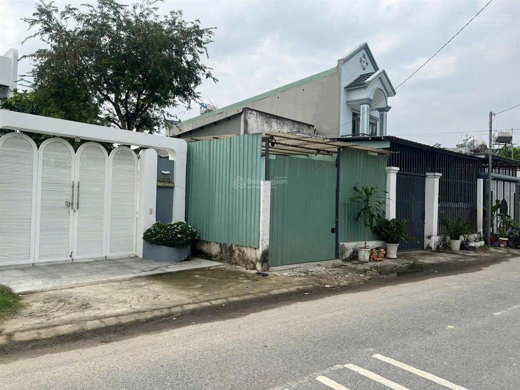 Bán đất phú mỹ mặt tiền dx 08 sát bên trường lái đang hoạt động dc mấy ngày gần trung tâm tp