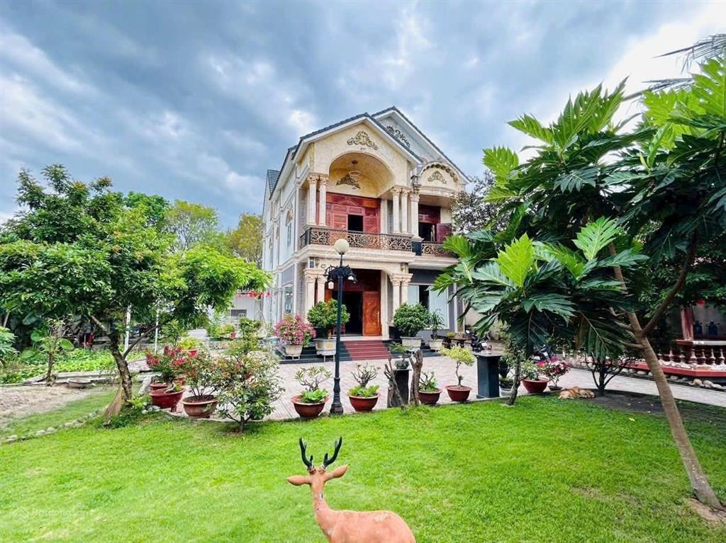 Bán gấp biệt thự mặt tiền nguyễn văn thành định hòa 1524m từ 42 tỷ giảm 38 tỷ giờ còn 30 tỷ
