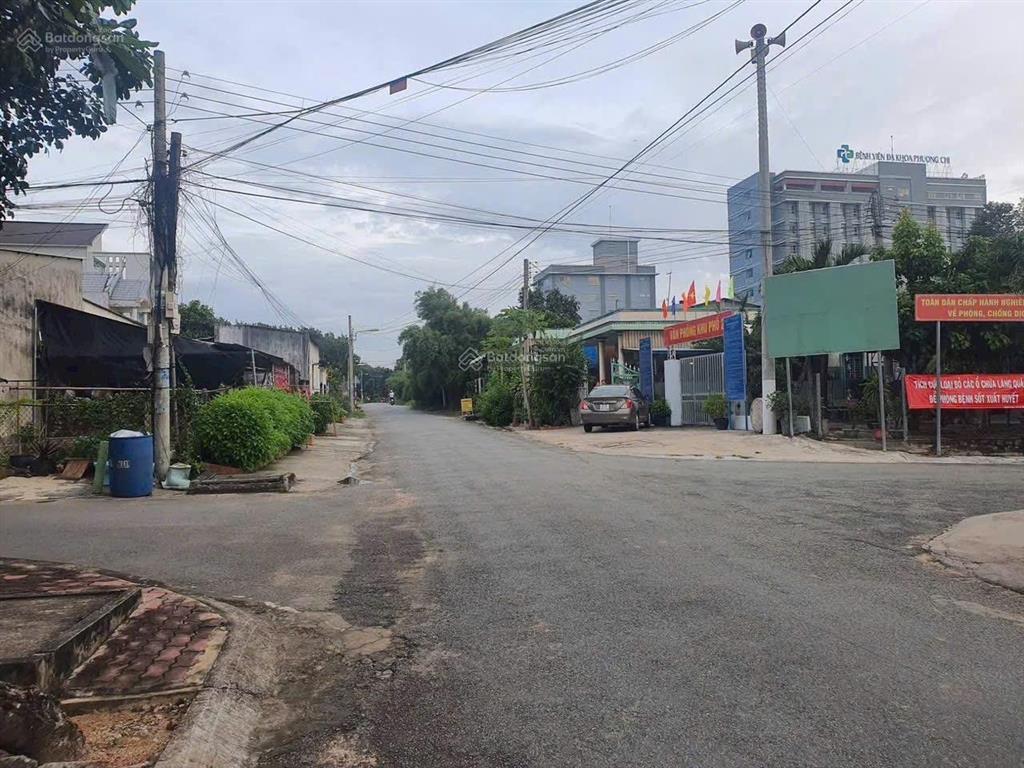 Đất 11x50m thổ cư 200m2 mặt tiền dx080 gần bệnh viện 1500 giường và bệnh viện phương chi