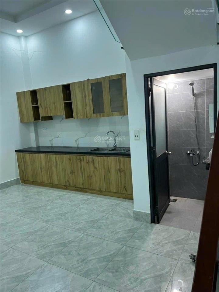 Bán nhà phú mỹ giá chỉ 2 tỷ 650 vị trí nhánh dx031, phú mỹ diện tích 4.42 x 16.5m