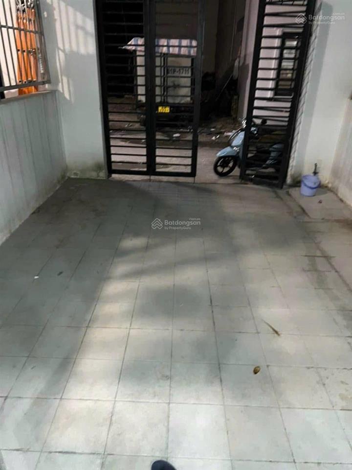 Bán nhà phú mỹ giá chỉ 2 tỷ 650 vị trí nhánh dx031, phú mỹ diện tích 4.42 x 16.5m