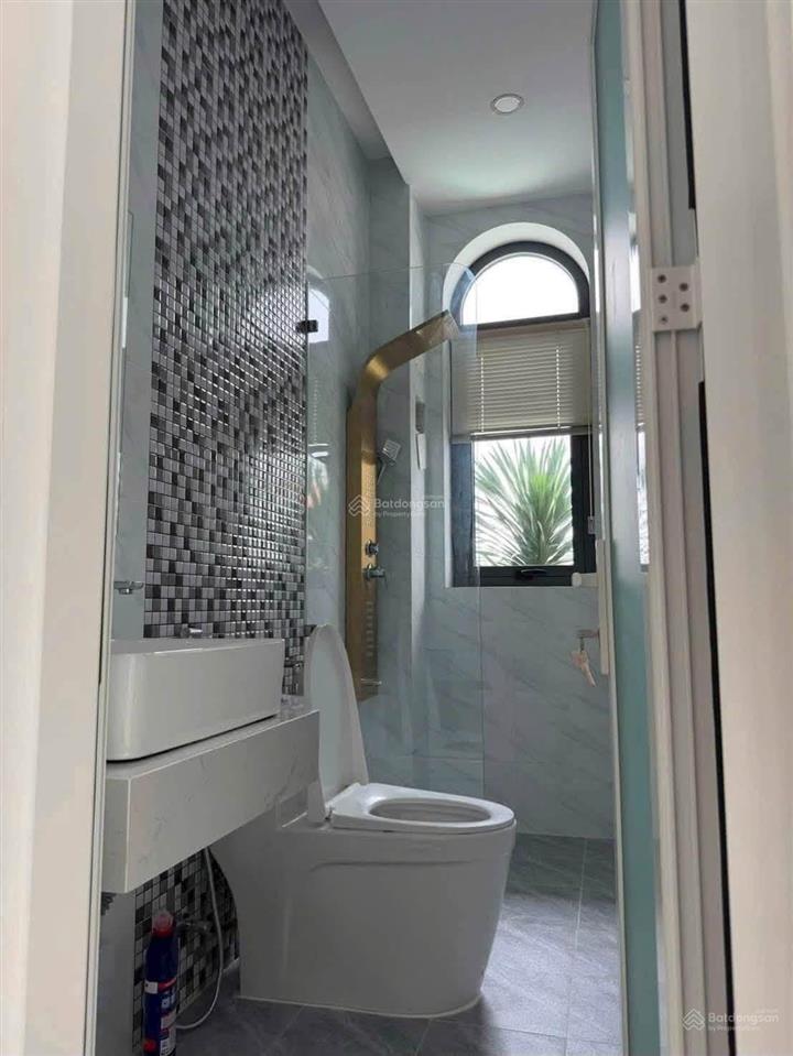 Bán nhà phú mỹ tdm | nhánh dx031 kết cấu 3 pn, 1 phòng sinh hoạt chung, 3 wc riêng sân xe hơi