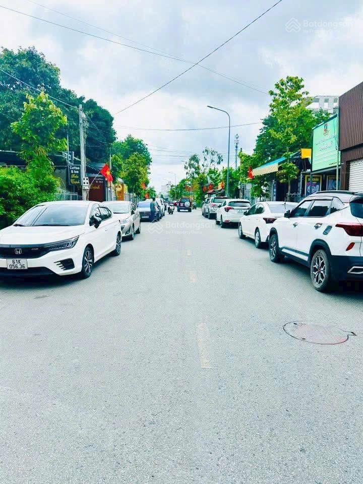 Bán gấp nhà mặt tiền kinh doanh đường đình thần phú thuận vị trí đẹp, đường kinh doanh sầm uất