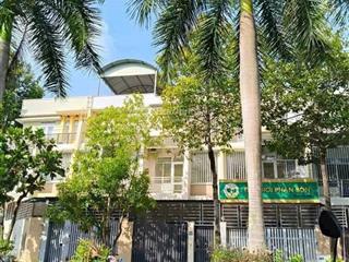 Cho thuê nhà 4pn 4wc 2 lầu 1 trệt khu dân cư hiệp thành 3