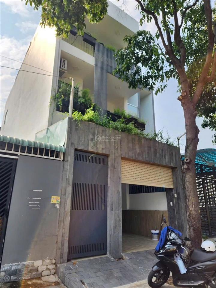Cho thuê nhà trong khu công nghiệp đại đăng khu 46 căn 3pn 4wc full nội thất