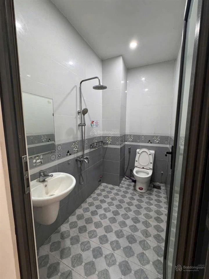 Bán nhà khu đô thị phúc đạt phú lợi  tdm  bình dương. thích hợp ở kết hợp văn phòng công ty