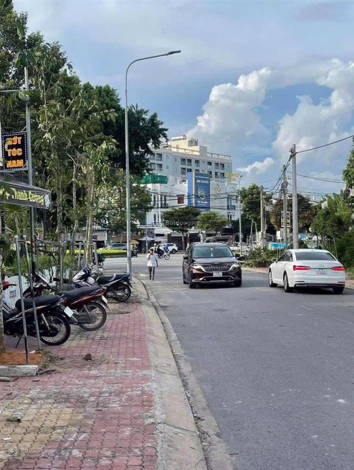 Cho thuê nhà mặt tiền kinh doanh gần hiệp thành 3 1 trệt 1 lầu diện tích 5x22m 2 phòng ngủ 2 wc