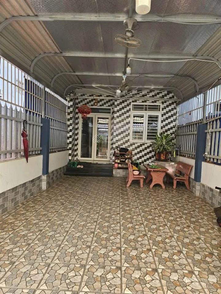 Bán nhà cấp 4 hẻm 453 lê hồng phong, phú lợi tp. hcm diện tích 207m2 không gian rộng