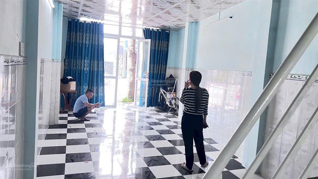 Chủ ngộp ngân hàng bán nhanh nhà mặt tiền lê hồng phong giá chỉ 2 tỷ 500 triệu cơ hội hiếm